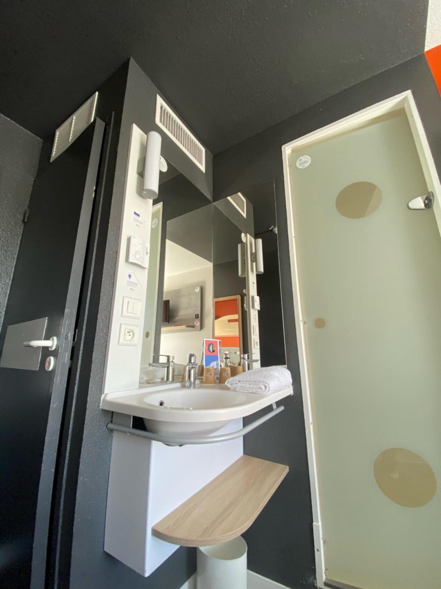 Ibis Budget Perpignan Sud Exteriör bild